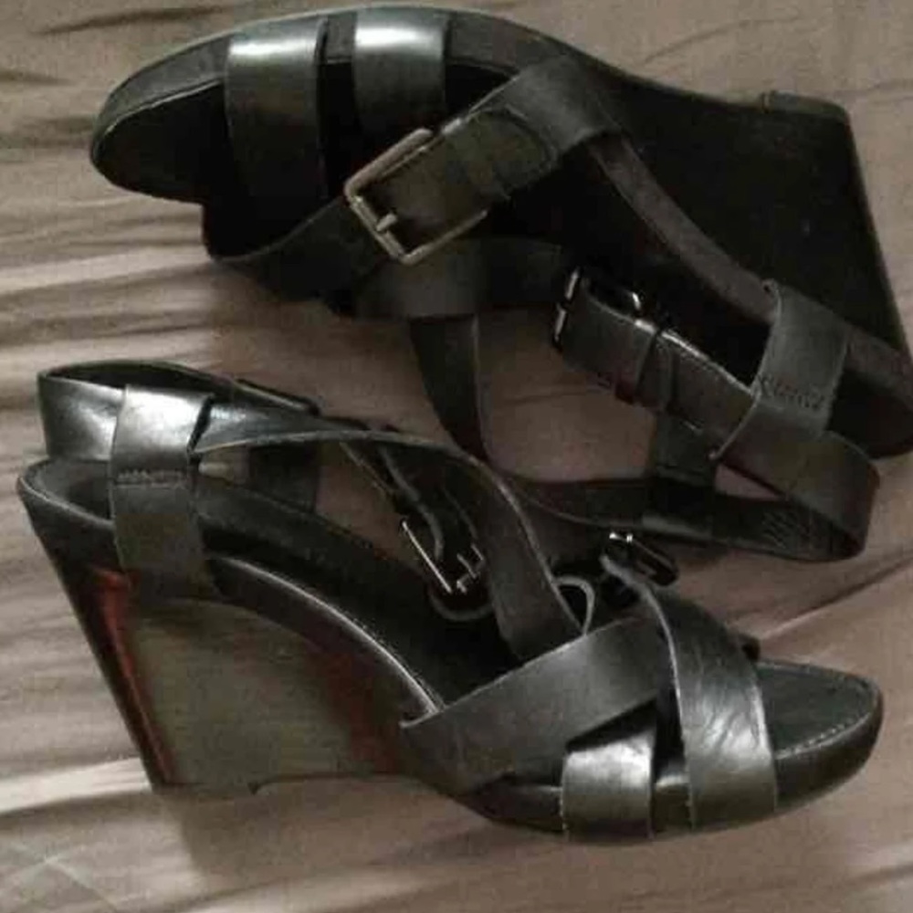 Black Franco Sarto 3 inch wedge sandal.